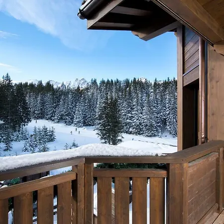 Hotel Barrière Les Neiges
