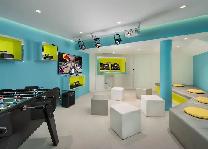 Отель Fouquet's Куршевель